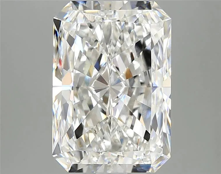 4.65ct Radiant Lab Grown Diamond (Colour F, Clarity VS1, IGI Certified)