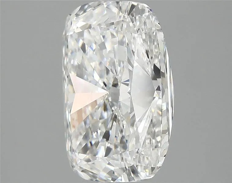 4.00ct Cushion modified Lab Grown Diamond (Colour E, Clarity VS1, IGI Certified)