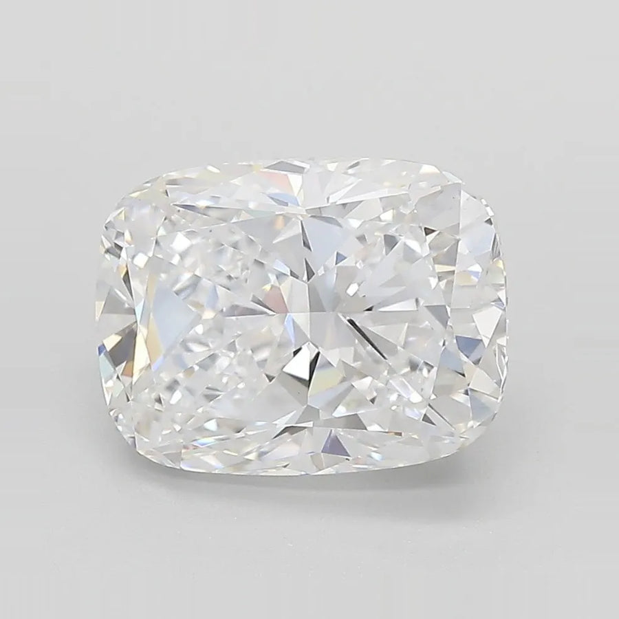 4.01ct Cushion modified Lab Grown Diamond (Colour D, Clarity VS1, IGI Certified)