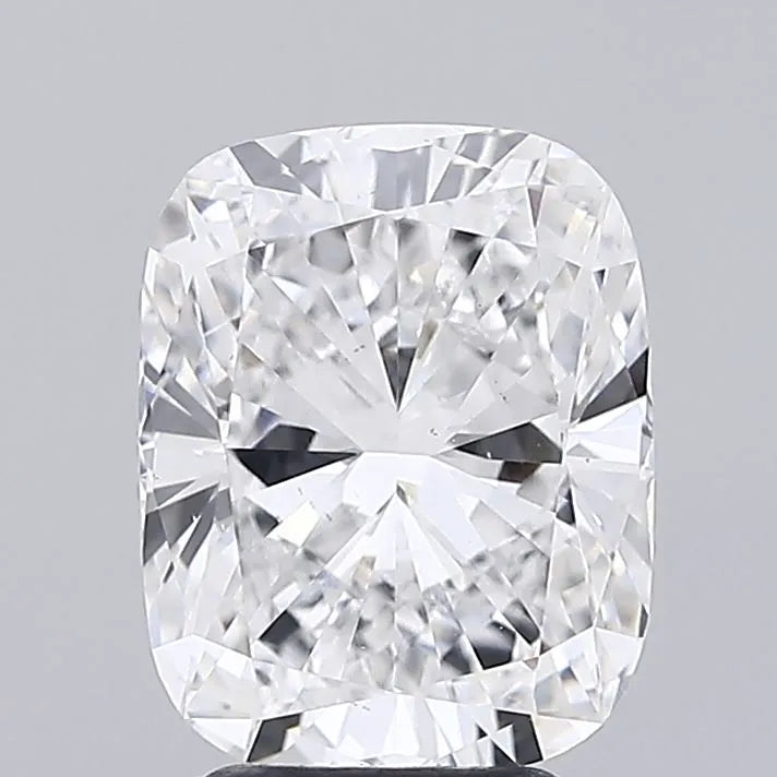 4.01ct Cushion modified Lab Grown Diamond (Colour D, Clarity VS2, IGI Certified)
