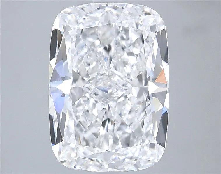 4.01ct Cushion modified Lab Grown Diamond (Colour D, Clarity VVS2, IGI Certified)