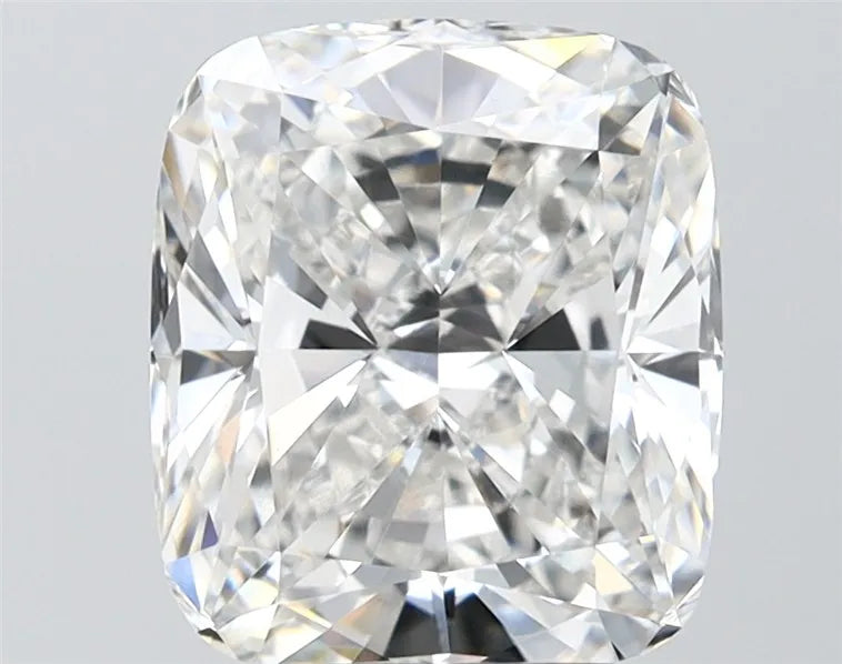 4.01ct Cushion modified Lab Grown Diamond (Colour E, Clarity VS1, IGI Certified)