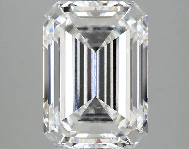 4.01ct Emerald Lab Grown Diamond (Colour D, Clarity VVS2, IGI Certified)