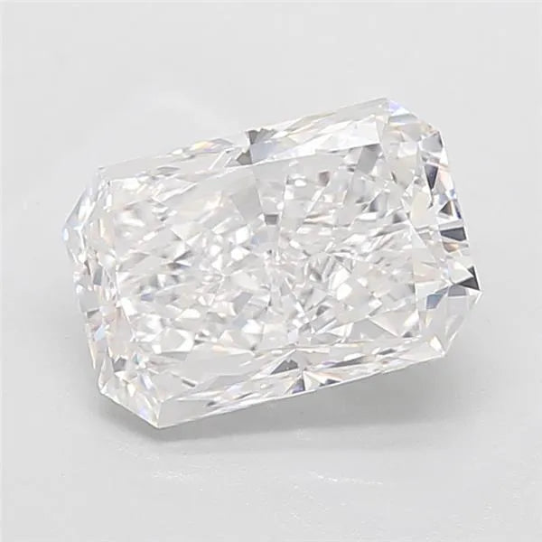4.01ct Radiant Lab Grown Diamond (Colour D, Clarity VVS1, IGI Certified)