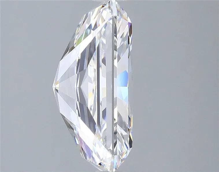 4.01ct Radiant Lab Grown Diamond (Colour F, Clarity VS1, IGI Certified)