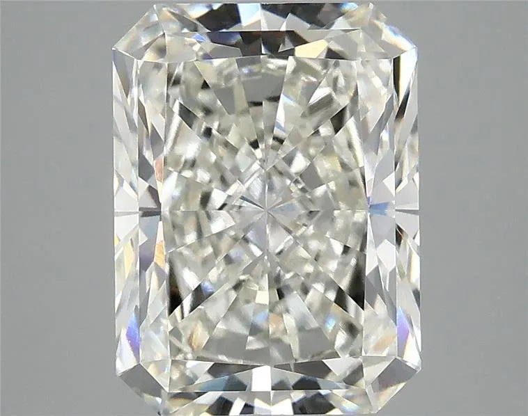 4.01ct Radiant Lab Grown Diamond (Colour H, Clarity VVS2, IGI Certified)
