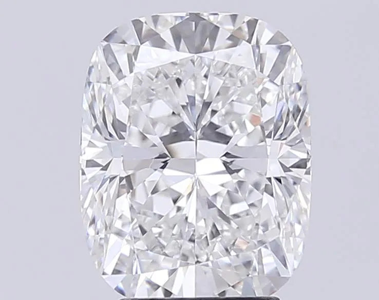 4.02ct Cushion modified Lab Grown Diamond (Colour E, Clarity VVS2, IGI Certified)