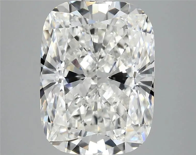 4.02ct Cushion modified Lab Grown Diamond (Colour E, Clarity VVS2, IGI Certified)