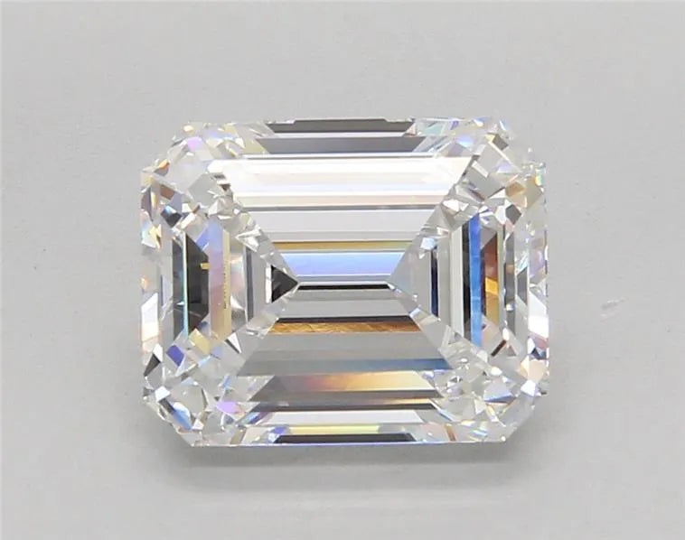 4.02ct Emerald Lab Grown Diamond (Colour D, Clarity VVS1, IGI Certified)