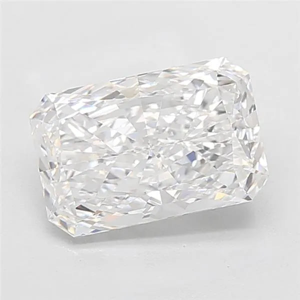 4.02ct Radiant Lab Grown Diamond (Colour D, Clarity VVS1, IGI Certified)