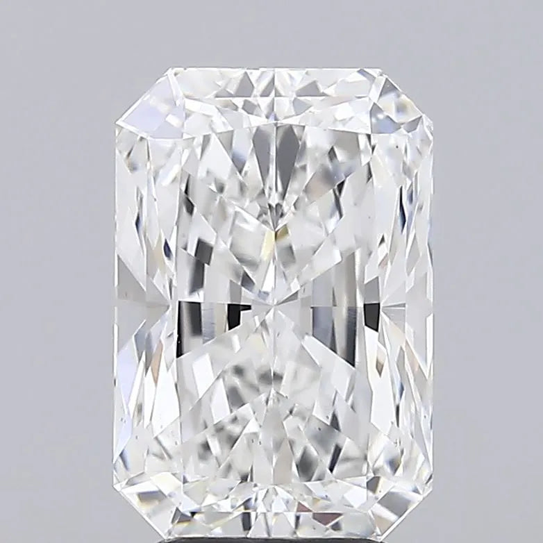 4.02ct Radiant Lab Grown Diamond (Colour E, Clarity VS2, IGI Certified)