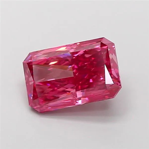 4.02ct Radiant Lab Grown Diamond (Colour Fancy Vivid Pink, Clarity VVS2, IGI Certified)