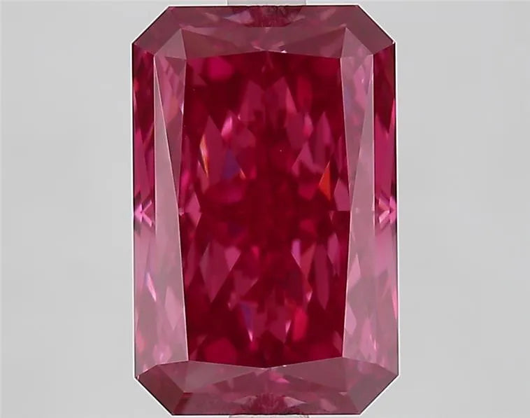4.02ct Radiant Lab Grown Diamond (Colour Fancy Vivid Pink, Clarity VVS2, IGI Certified)
