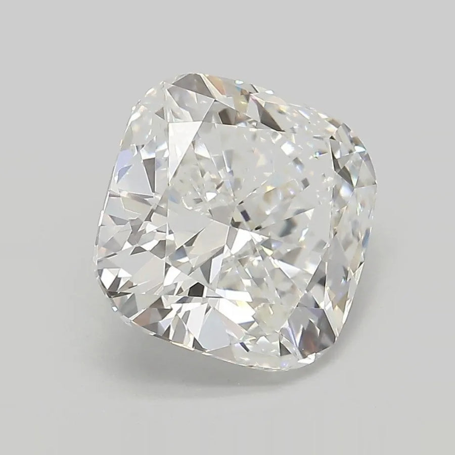 4.03ct Cushion modified Lab Grown Diamond (Colour E, Clarity VVS2, IGI Certified)