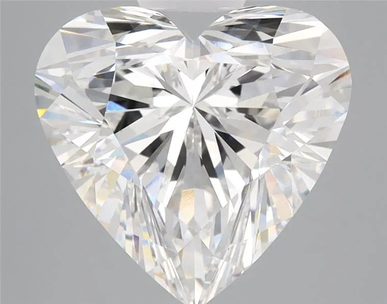 4.03ct Heart Lab Grown Diamond (Colour E, Clarity VVS2, IGI Certified)