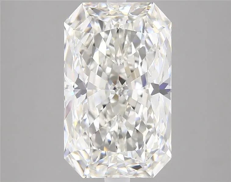 4.03ct Radiant Lab Grown Diamond (Colour E, Clarity IF, IGI Certified)