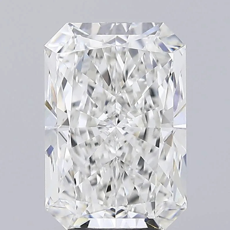 4.03ct Radiant Lab Grown Diamond (Colour F, Clarity VVS1, IGI Certified)