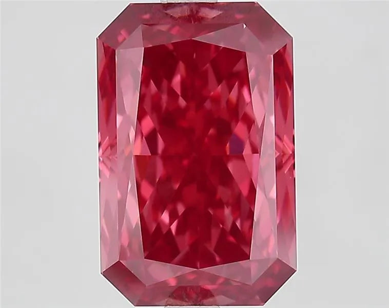 4.03ct Radiant Lab Grown Diamond (Colour Fancy Vivid Pink, Clarity VVS1, IGI Certified)