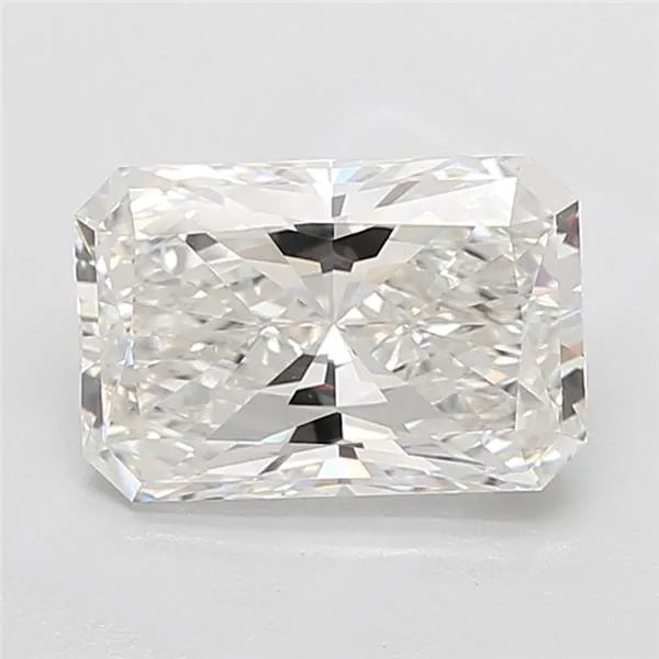 4.03ct Radiant Lab Grown Diamond (Colour G, Clarity VVS2, IGI Certified)