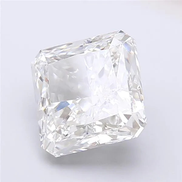 4.03ct Square radiant Lab Grown Diamond (Colour E, Clarity VVS2, IGI Certified)