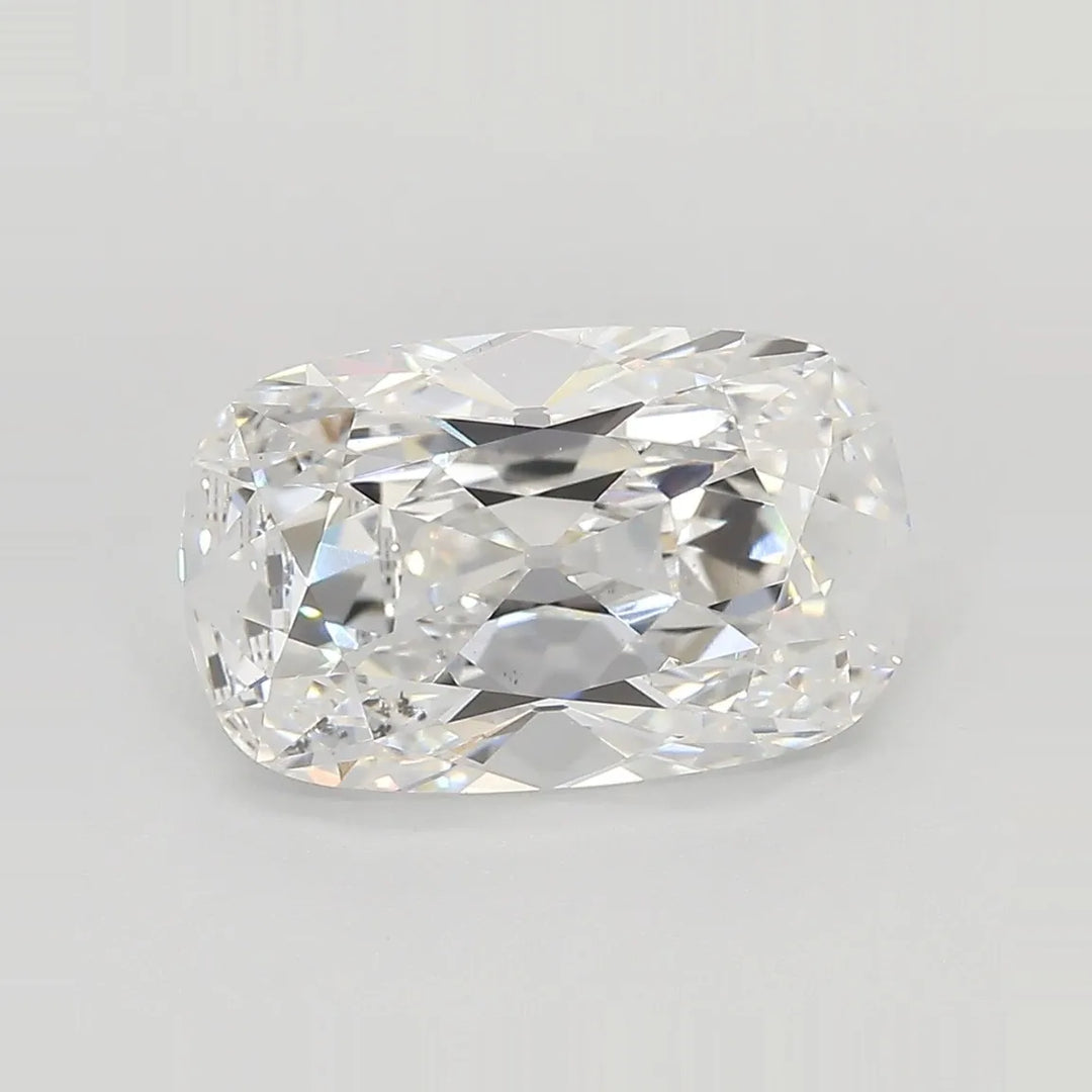 4.04ct Cushion brilliant Lab Grown Diamond (Colour E, Clarity VS2, IGI Certified)