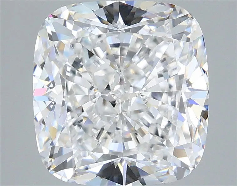 4.04ct Cushion modified Lab Grown Diamond (Colour D, Clarity VVS2, IGI Certified)