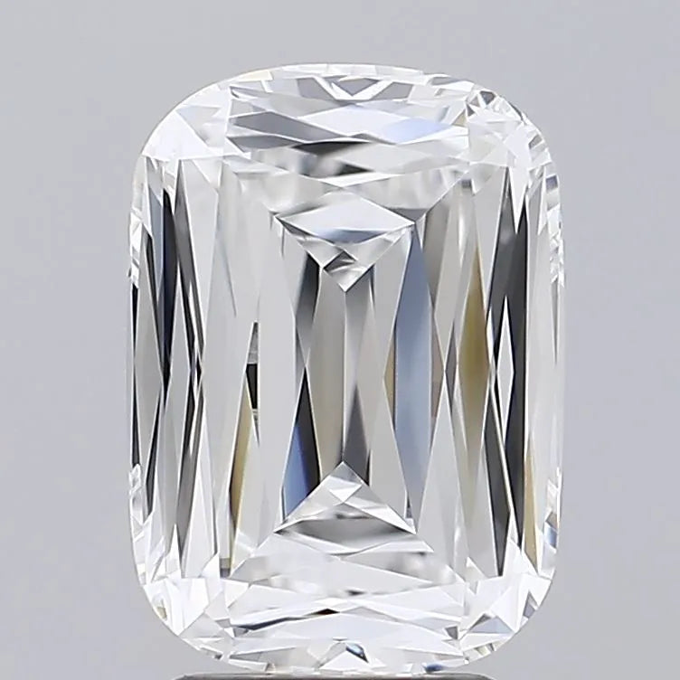 4.04ct Cushion modified Lab Grown Diamond (Colour E, Clarity VVS1, IGI Certified)