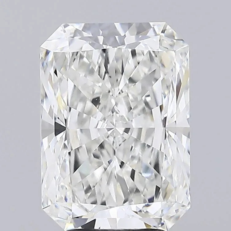 4.04ct Radiant Lab Grown Diamond (Colour F, Clarity VVS1, IGI Certified)