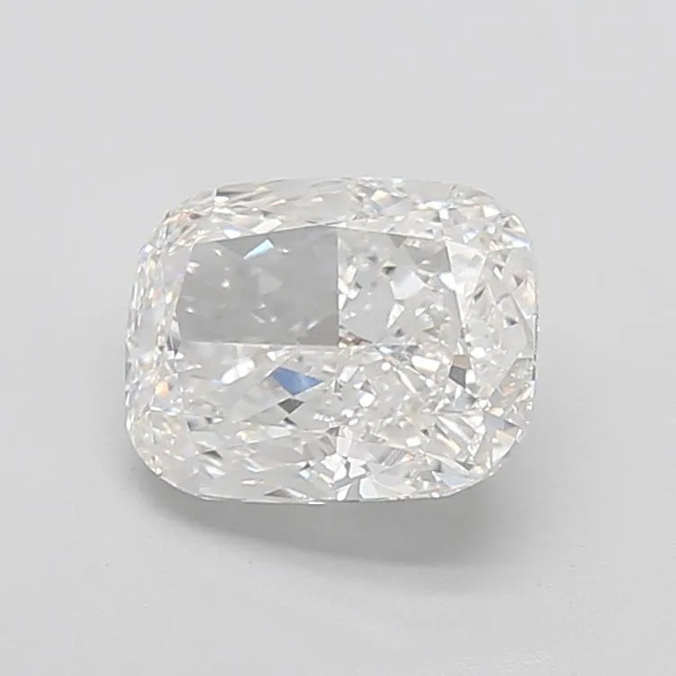 4.05ct Cushion modified Lab Grown Diamond (Colour E, Clarity VVS1, IGI Certified)