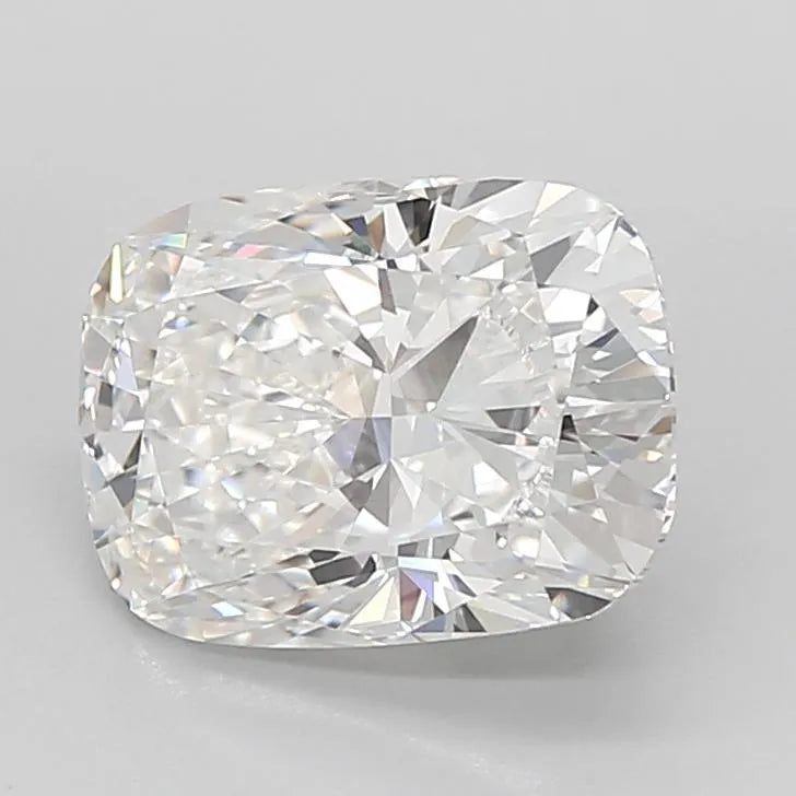 4.05ct Cushion modified Lab Grown Diamond (Colour F, Clarity VVS2, IGI Certified)