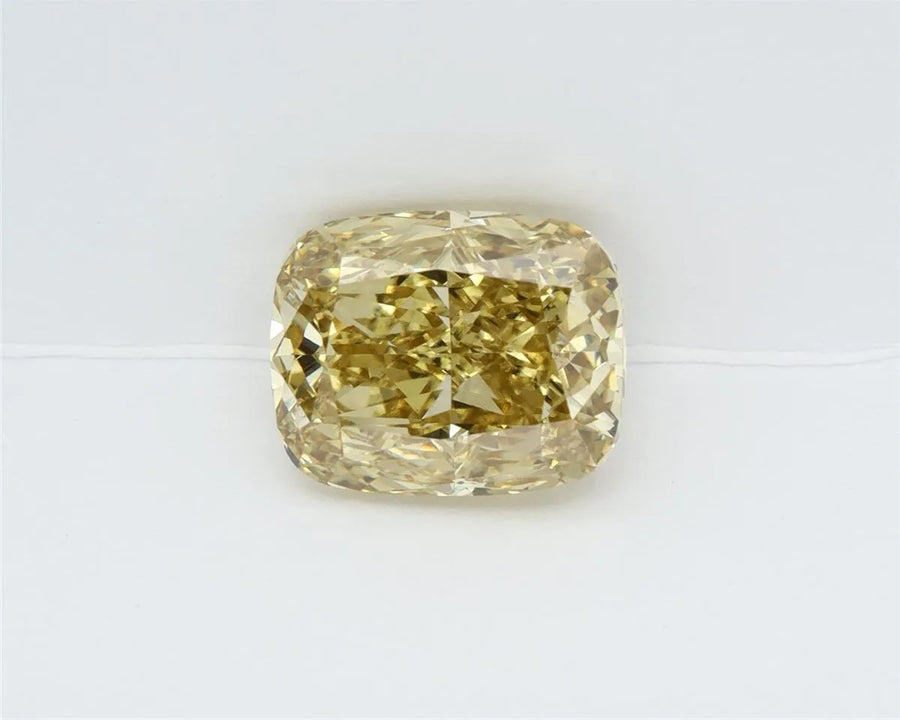 4.05ct Cushion modified Lab Grown Diamond (Colour Fancy Vivid Yellow, Clarity VS1, IGI Certified)
