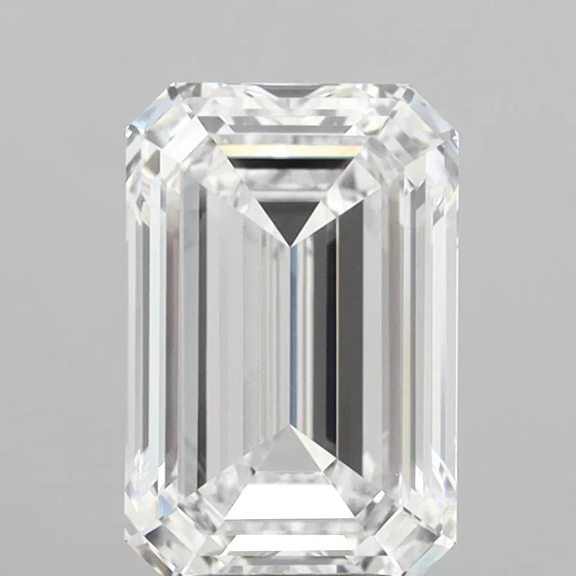 4.05ct Emerald Lab Grown Diamond (Colour D, Clarity VVS2, IGI Certified)