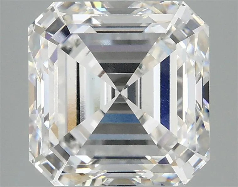 4.05ct Square emerald Lab Grown Diamond (Colour E, Clarity VVS2, IGI Certified)