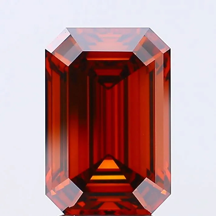 4.07ct Emerald Lab Grown Diamond (Colour Fancy Deep Orange, Clarity VVS2, IGI Certified)