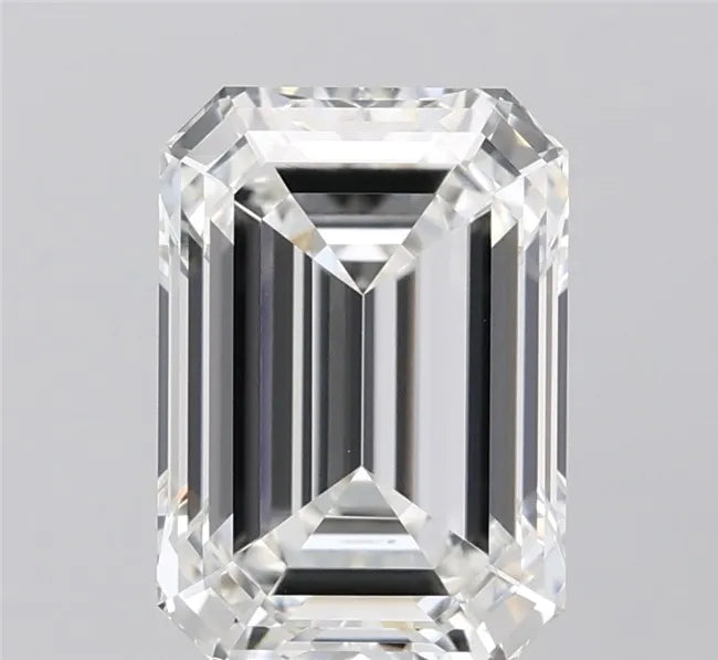 4.08ct Emerald Lab Grown Diamond (Colour G, Clarity VVS2, IGI Certified)