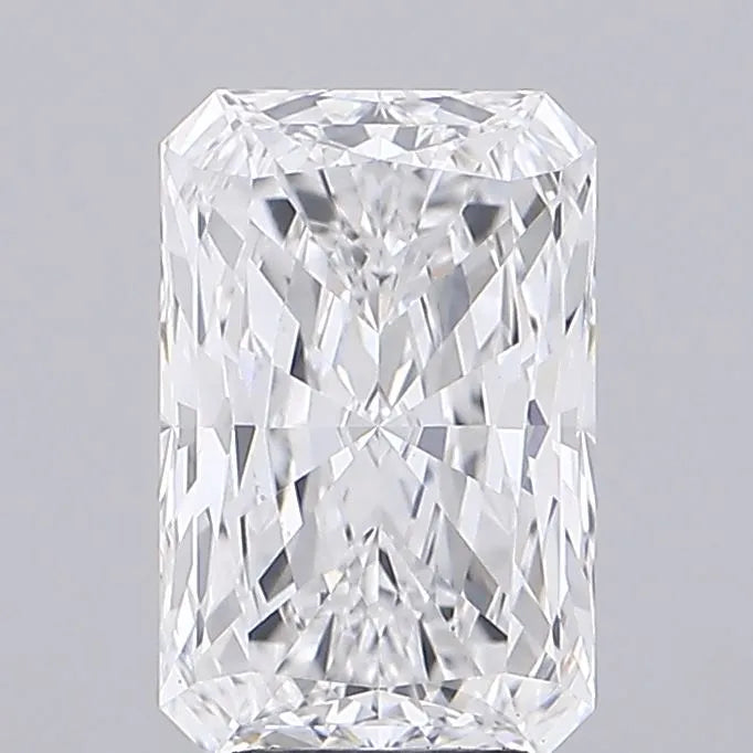 4.08ct Radiant Lab Grown Diamond (Colour D, Clarity VVS2, IGI Certified)