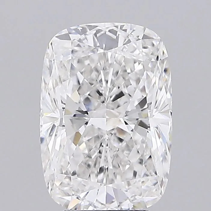 4.09ct Cushion modified Lab Grown Diamond (Colour E, Clarity VVS2, IGI Certified)