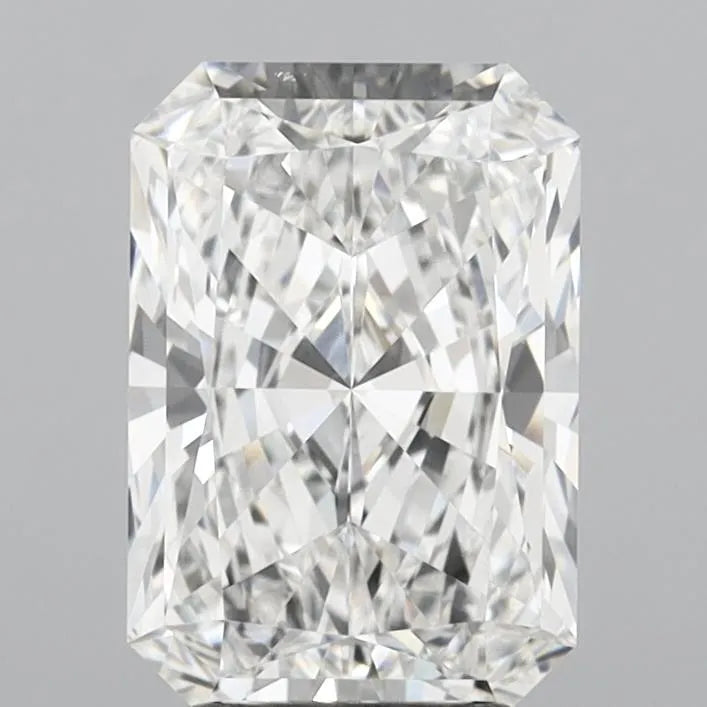 4.09ct Radiant Lab Grown Diamond (Colour E, Clarity VVS2, Cut EX, IGI Certified)