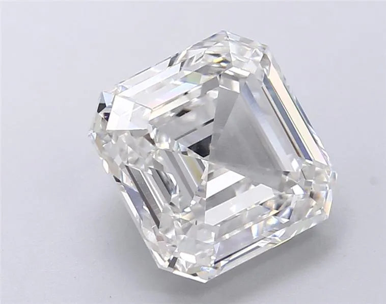 4.09ct Square emerald Lab Grown Diamond (Colour F, Clarity VVS2, IGI Certified)