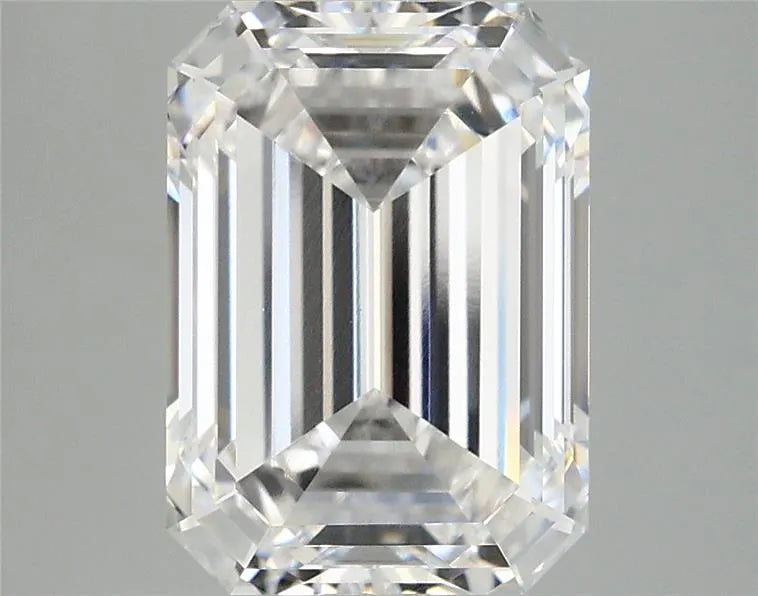 4.10ct Emerald Lab Grown Diamond (Colour E, Clarity VVS2, IGI Certified)