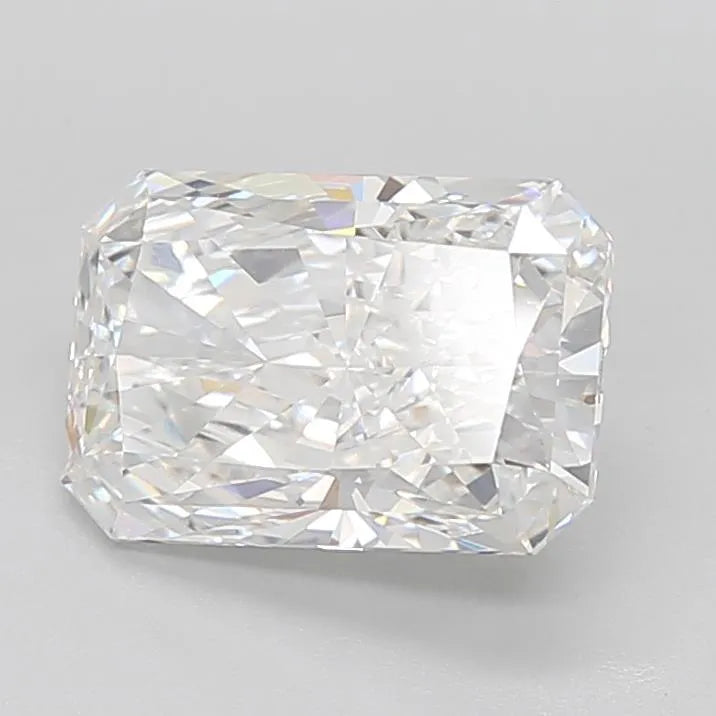 4.11ct Radiant Lab Grown Diamond (Colour E, Clarity IF, IGI Certified)