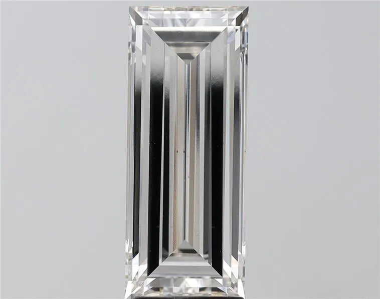 4.13ct Baguette Lab Grown Diamond (Colour H, Clarity VS1, IGI Certified)