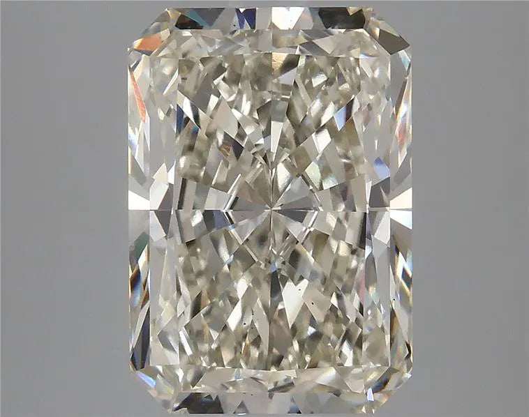 4.13ct Radiant Lab Grown Diamond (Colour I, Clarity VS1, IGI Certified)
