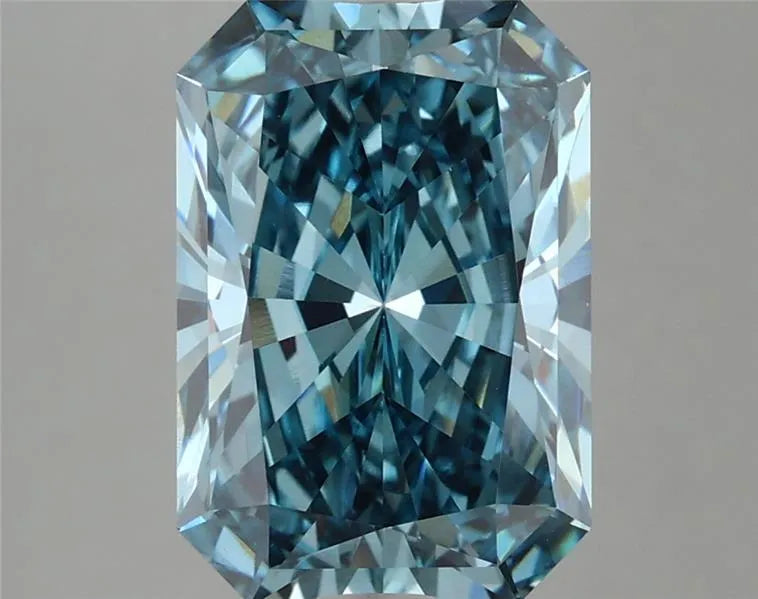 4.19ct Radiant Lab Grown Diamond (Colour Fancy Vivid Blue, Clarity VS1, IGI Certified)