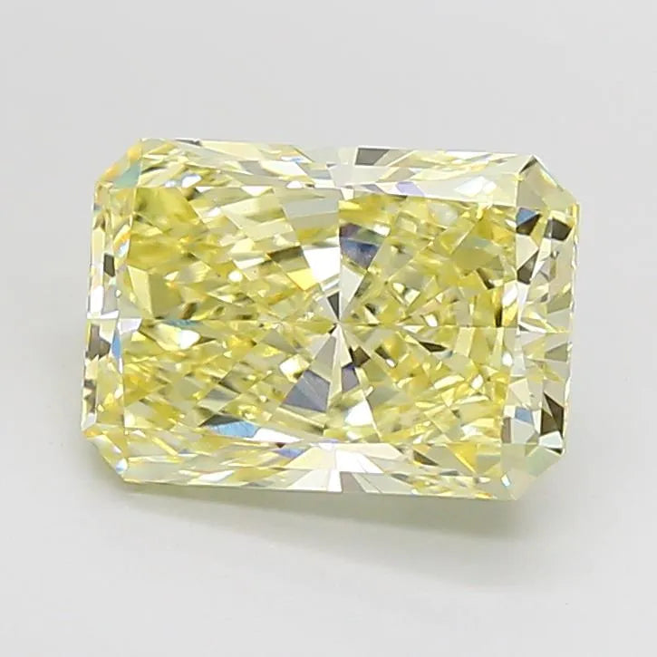 4.23ct Radiant Lab Grown Diamond (Colour Fancy Light Yellow, Clarity VS1, IGI Certified)