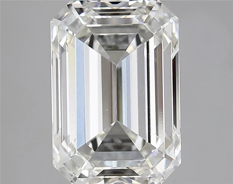 4.25ct Emerald Lab Grown Diamond (Colour H, Clarity VS2, IGI Certified)