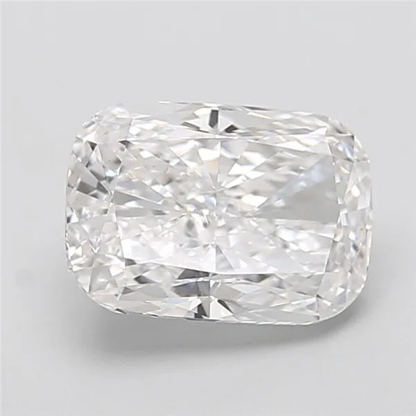 4.26ct Cushion modified Lab Grown Diamond (Colour E, Clarity VS1, IGI Certified)