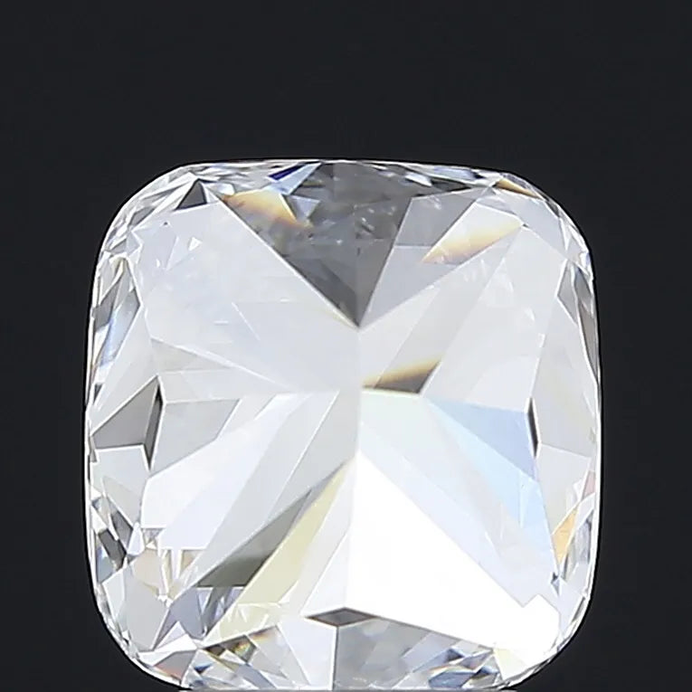 4.27ct Cushion modified Lab Grown Diamond (Colour D, Clarity VVS2, IGI Certified)