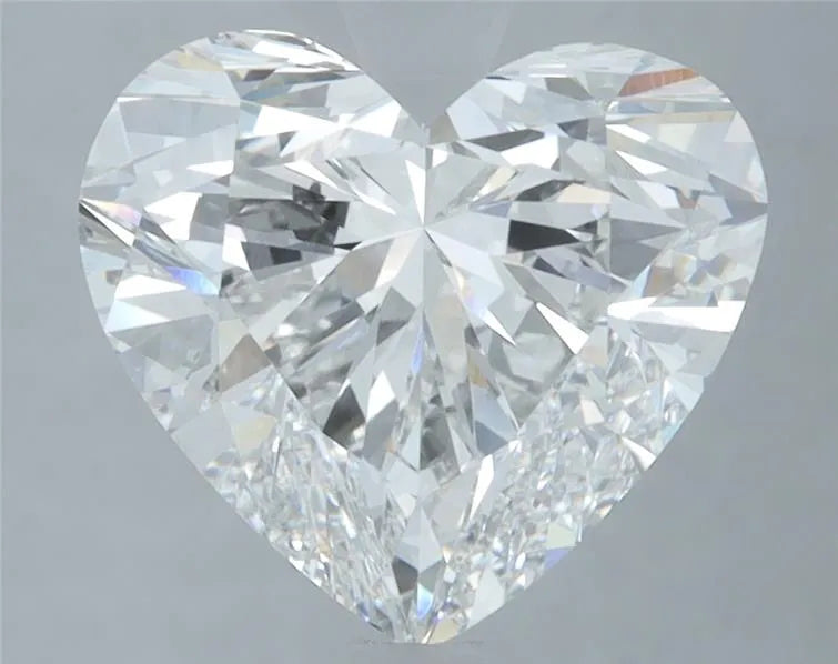 4.27ct Heart Lab Grown Diamond (Colour F, Clarity VVS2, IGI Certified)
