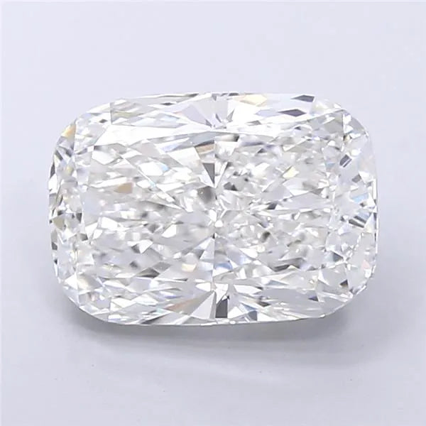 4.34ct Cushion modified Lab Grown Diamond (Colour D, Clarity VVS2, IGI Certified)